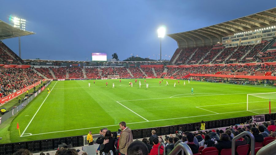 博万娱乐 APP — 服务可用性（资质公示示意配图）